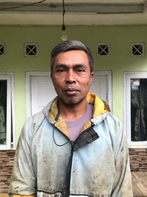 Bapak Enjang Wahidin